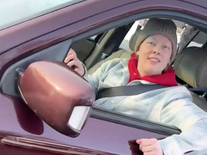 Federal thugs are deterring protest with violence